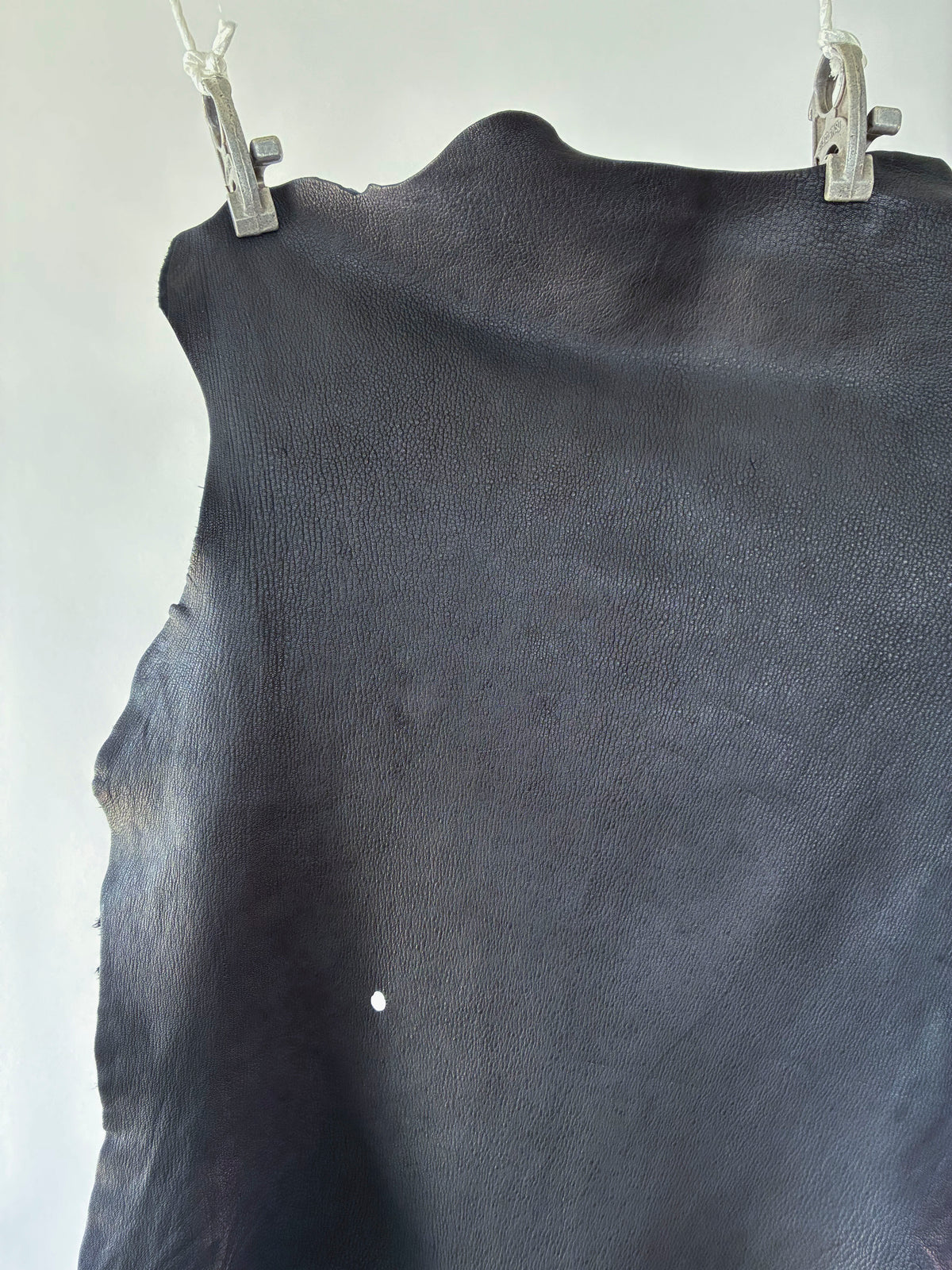 鹿革 ソフト　黒 (C055)